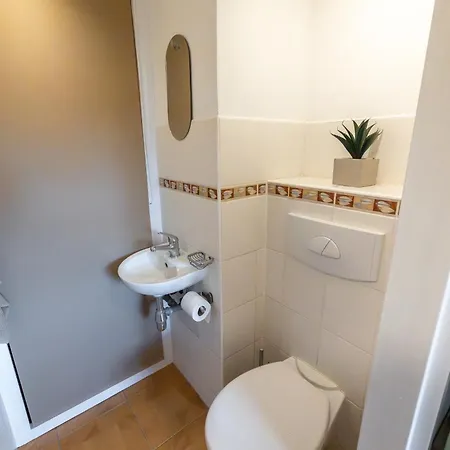 Charming Historic With Two Near Zoo * Прага