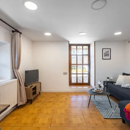 Apartman Charming Historic With Two Near Zoo Prága